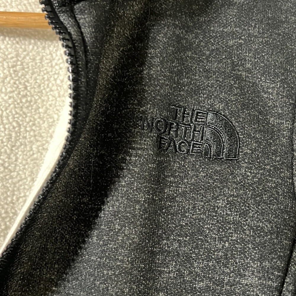 North Face Pullover - image 4